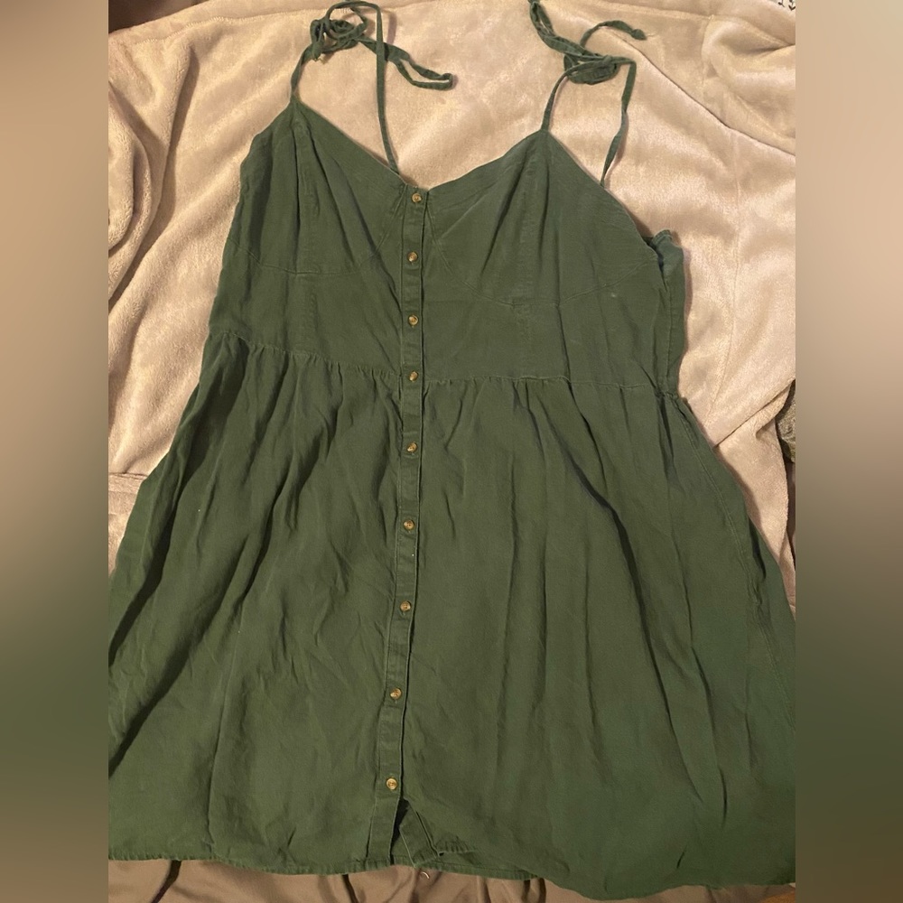 Green dress